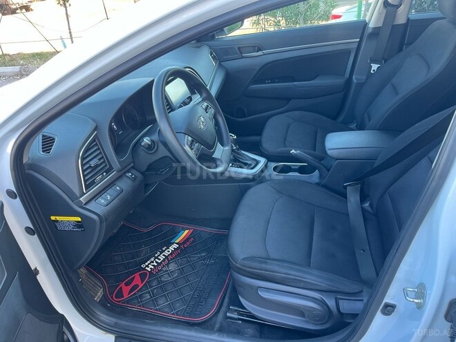 Hyundai Elantra 2017, 104,000 km - 2.0 l - Bakı
