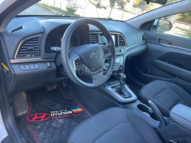 Hyundai Elantra 2017, 104,000 km - 2.0 l - Bakı