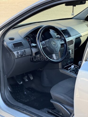 Opel Astra 2006, 329,000 km - 1.3 l - Bakı