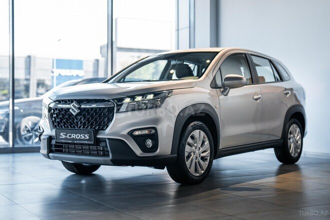 Suzuki S-Cross-1