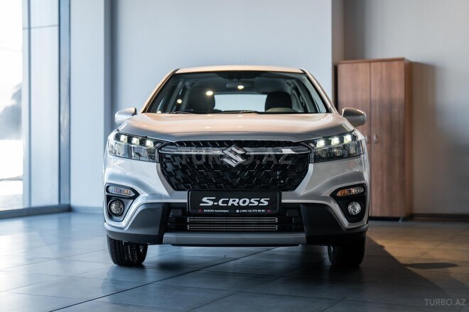 Suzuki S-Cross-2