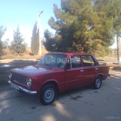LADA (VAZ) 21011 1982, 34,580 km - 1.3 l - Salyan