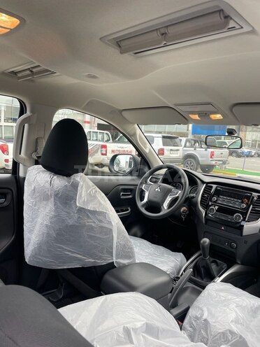 Mitsubishi L200 2023, 13,000 km - 2.4 l - Bakı