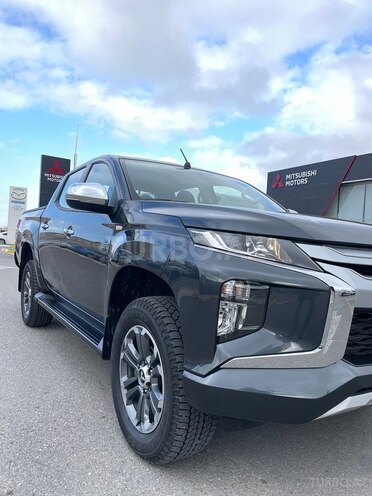 Mitsubishi L200 2023, 13,000 km - 2.4 l - Bakı