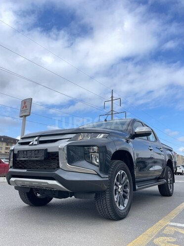 Mitsubishi L200 2023, 13,000 km - 2.4 l - Bakı