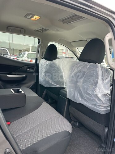 Mitsubishi L200 2023, 13,000 km - 2.4 l - Bakı