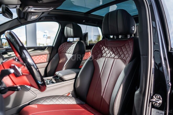 Bentley Bentayga 2019, 1,590 km - 4.0 l - Bakı