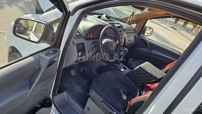 Mercedes Vito 115 2010, 291,195 km - 2.2 л - Bakı