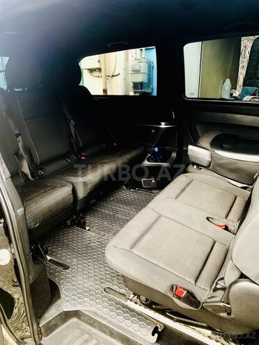 Mercedes Vito 116 2018, 245,000 km - 2.2 l - Bakı