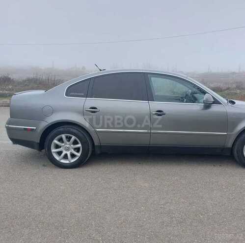 Volkswagen Passat 2003, 257,000 km - 1.8 l - İsmayıllı