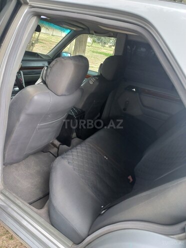 Mercedes E 220 1994, 430,000 km - 2.2 л - Bakı
