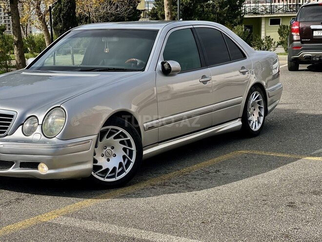 Mercedes E 220 d 2000, 458,000 km - 2.2 л - Bakı