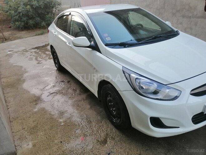 Hyundai Accent 2013, 182,000 km - 1.4 l - Sumqayıt