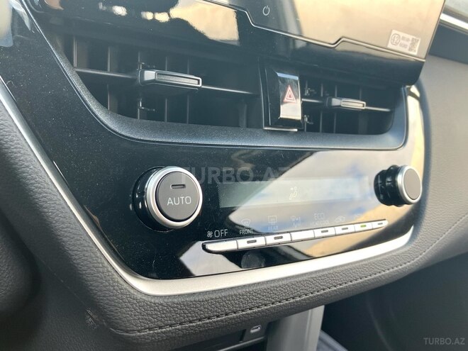 Toyota Corolla Cross 2024, 0 km - 2.0 l - Bakı