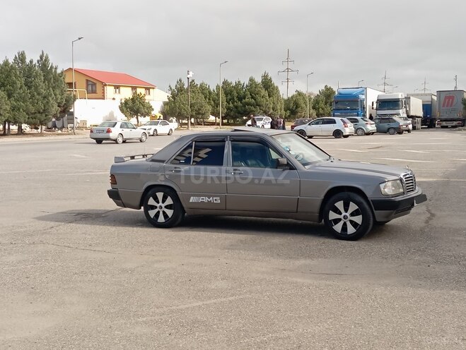 Mercedes 190 1992, 280,000 km - 2.0 l - Sumqayıt