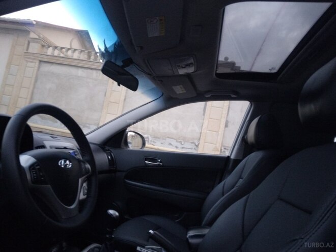 Hyundai i30 2009, 211,000 km - 1.6 l - Bakı