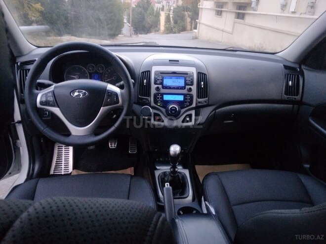 Hyundai i30 2009, 211,000 km - 1.6 l - Bakı