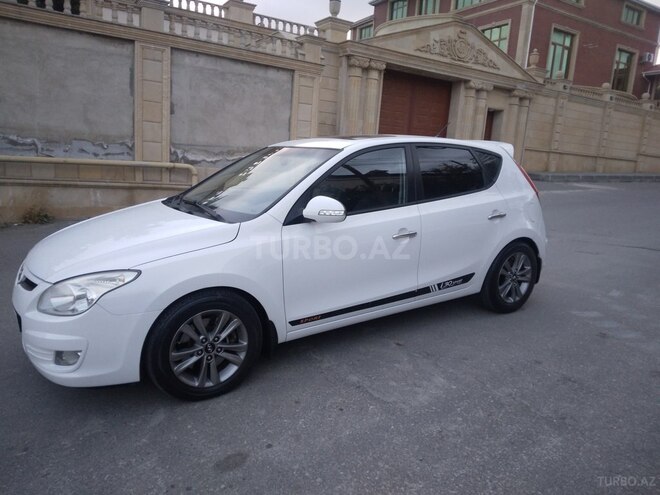 Hyundai i30 2009, 211,000 km - 1.6 l - Bakı