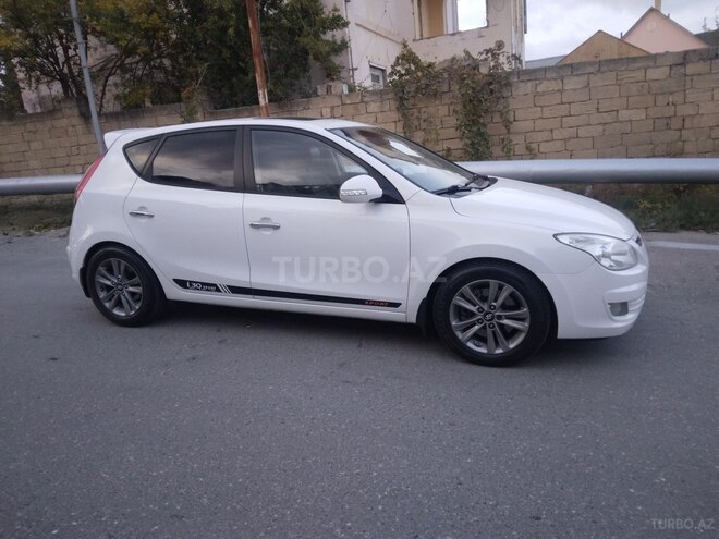 Hyundai i30 2009, 211,000 km - 1.6 l - Bakı