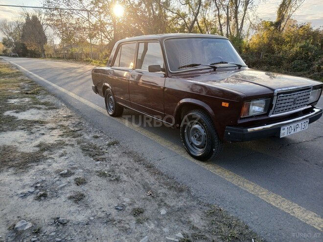 LADA (VAZ) 2107 2007, 76,300 km - 1.6 l - Qax