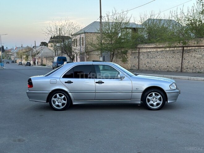 Mercedes C 240 1999, 252,000 km - 2.4 l - Gəncə