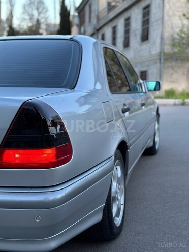 Mercedes C 240 1999, 252,000 km - 2.4 l - Gəncə