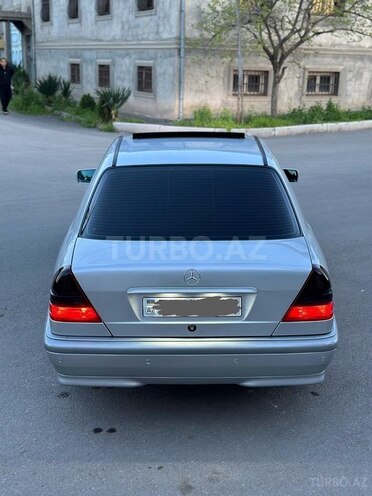 Mercedes C 240 1999, 252,000 km - 2.4 l - Gəncə