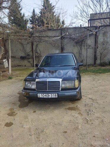 Mercedes E 230 1990, 428,000 km - 2.3 l - Bakı