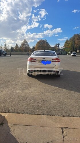 Ford Fusion (North America) 2017, 180,000 km - 2.0 л - Bərdə