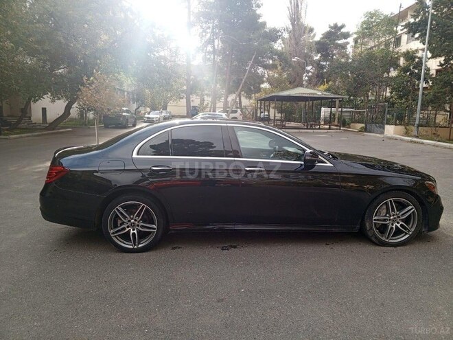 Mercedes E 300 4MATIC 2019, 59,120 km - 2.0 л - Bakı