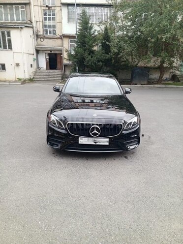 Mercedes E 300 4MATIC 2019, 59,120 km - 2.0 л - Bakı