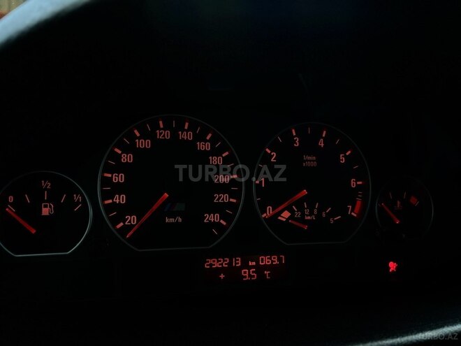 BMW 320 2004, 292,213 km - 2.2 l - Bakı
