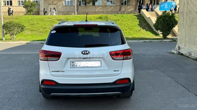 Kia Sorento 2015, 178,000 km - 2.0 l - Bakı