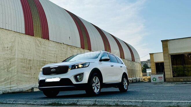 Kia Sorento 2015, 178,000 km - 2.0 l - Bakı