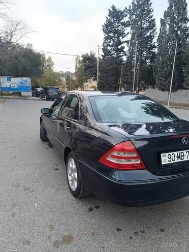 Mercedes C 240 2000, 300,000 km - 2.6 л - Bakı