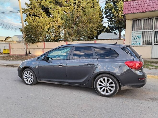 Opel Astra 2012, 222,000 km - 1.3 l - Gəncə