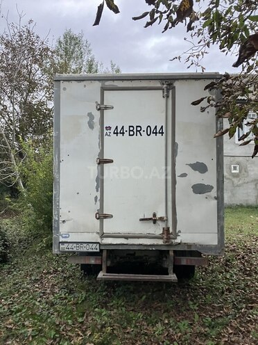 Mercedes 410 D 1994, 250,000 km - 2.5 л - Masallı