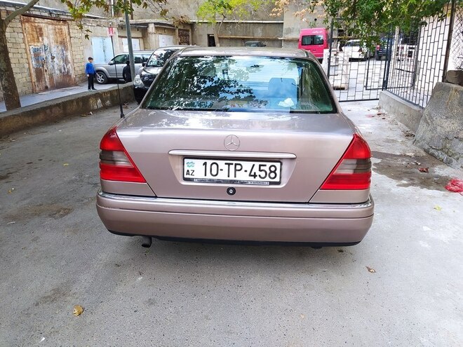 Mercedes C 180 1993, 350,000 km - 1.8 л - Bakı