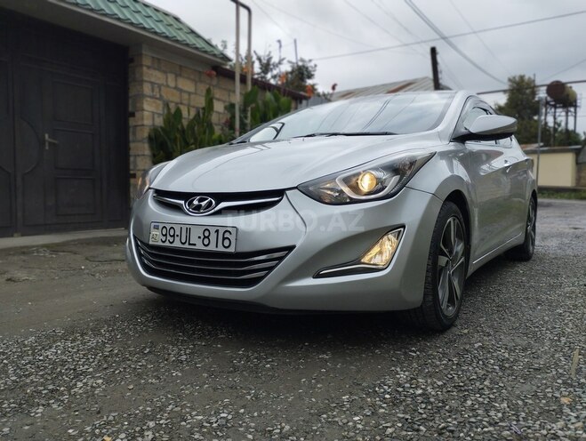 Hyundai Elantra 2013, 186,684 km - 1.8 l - İsmayıllı