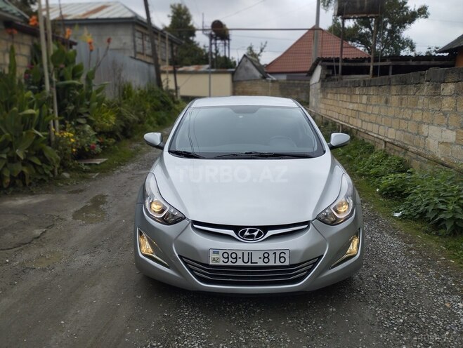 Hyundai Elantra 2013, 186,684 km - 1.8 l - İsmayıllı