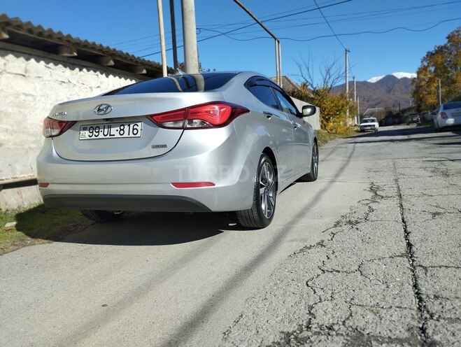 Hyundai Elantra 2013, 186,684 km - 1.8 l - İsmayıllı