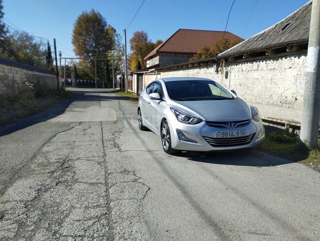 Hyundai Elantra 2013, 186,684 km - 1.8 l - İsmayıllı