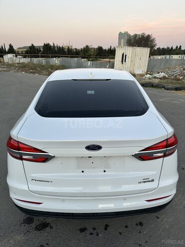 Ford Fusion (North America) 2019, 63,600 km - 2.0 л - Bakı