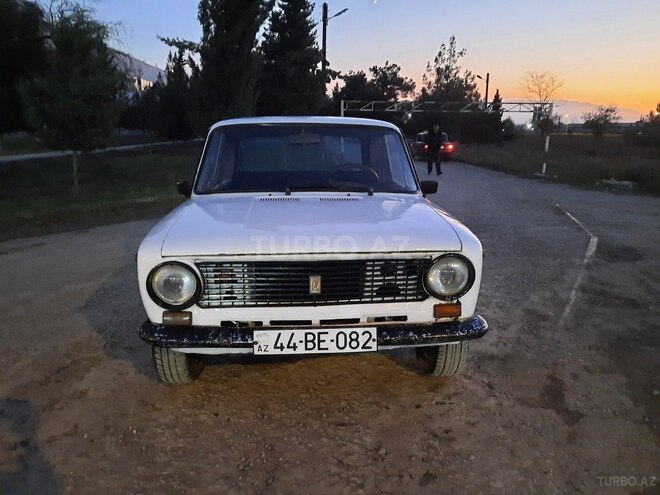 LADA (VAZ) 21011 1982, 87,549 km - 1.3 l - Salyan