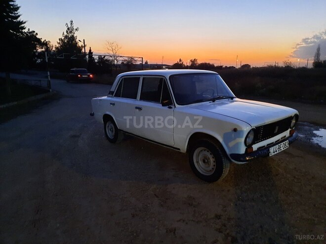 LADA (VAZ) 21011 1982, 87,549 km - 1.3 l - Salyan