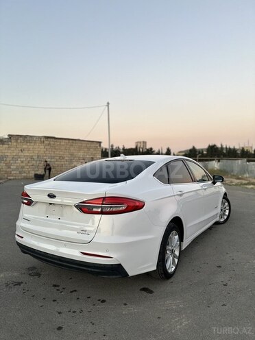 Ford Fusion (North America) 2019, 63,600 km - 2.0 л - Bakı