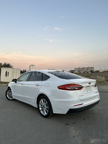 Ford Fusion (North America) 2019, 63,600 km - 2.0 л - Bakı