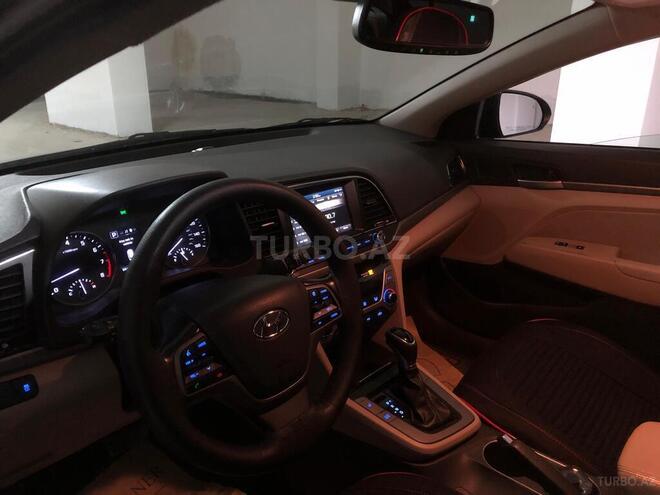 Hyundai Elantra 2017, 160,000 km - 2.0 л - Bakı