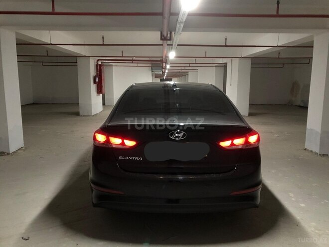 Hyundai Elantra 2017, 160,000 km - 2.0 л - Bakı