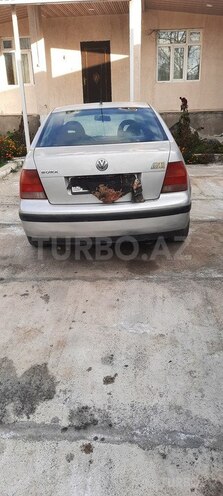 Volkswagen Bora 1999, 221,432 km - 1.6 l - Zaqatala